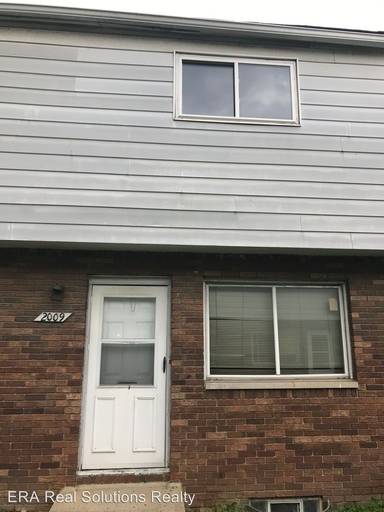 Main picture of 2005 Grasmere Ave