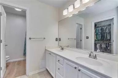 Main picture of 1223 Thompkins Ln