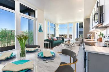 Main picture of Rediviva at the Waterfront