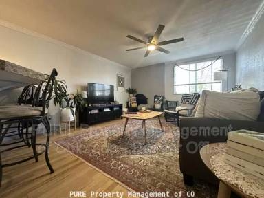 Main picture of 1125 N Washington St