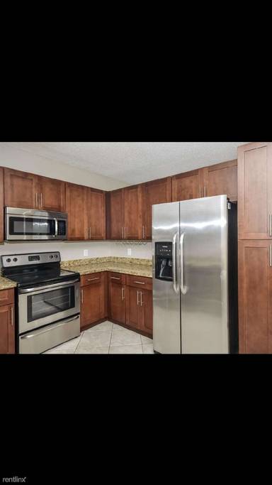 Main picture of 6864 Ashburn Rd