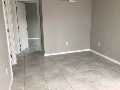 Main picture of 5712 Priory St