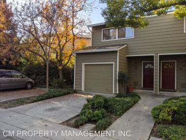 Main picture of 700 Chiquita Ave