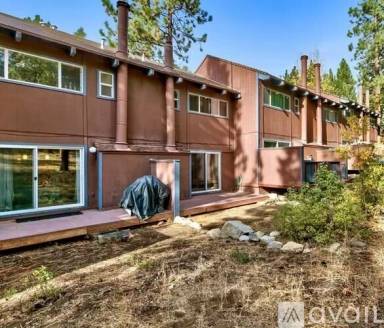 Main picture of 1410 Ski Run Blvd