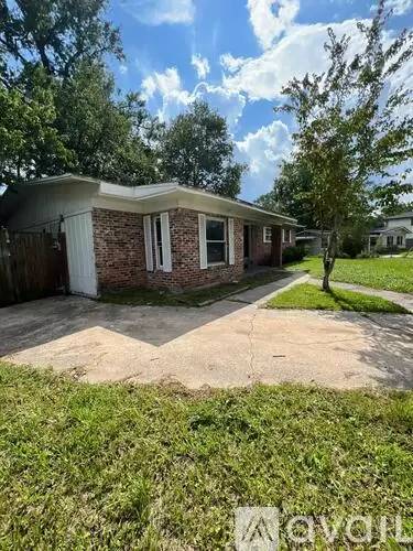 Main picture of 5450 Juno Dr