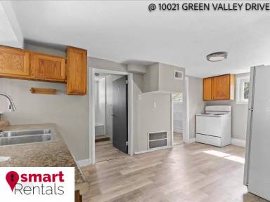 Main picture of 10021 Green Valley Dr
