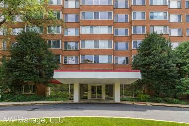 Main picture of 4000 Tunlaw Condo