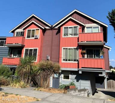 Main picture of 4308 Winslow Pl N