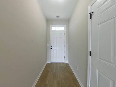 Main picture of 760 Keyes Dr