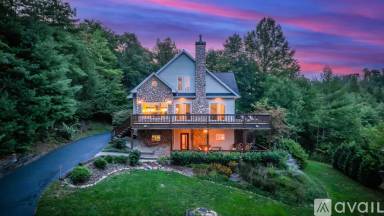 Main picture of 126 Country Place Ln