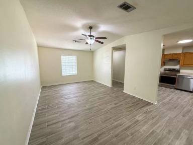 Main picture of 1035 Peakview Dr