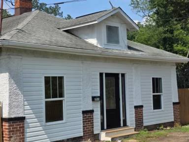 Main picture of 2505 Haden Ave