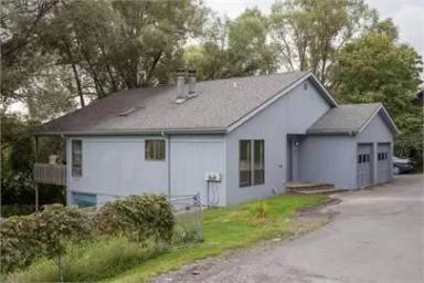 Main picture of 110 Pine Tree Rd