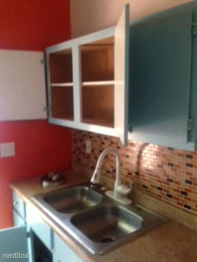 Main picture of 1249 Grape St SE