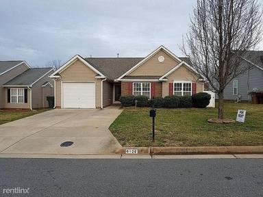 Main picture of 6126 Trotting Pl