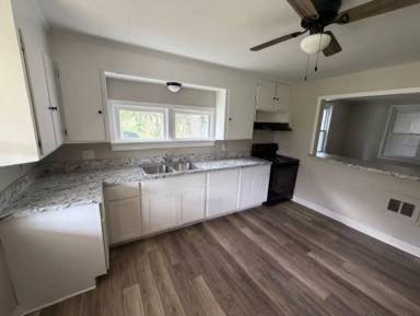 Main picture of 1660 Bamberger Rd