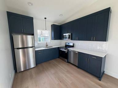 Main picture of 1410 S Newell St