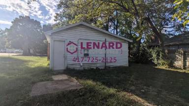 Main picture of 1024 S Lillian Ave