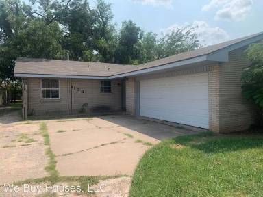 Main picture of 1136 NW 104th St