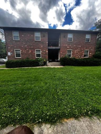 Main picture of 6300 Jeffrey Dr