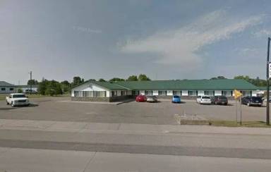 Main picture of 301 E Nokomis St