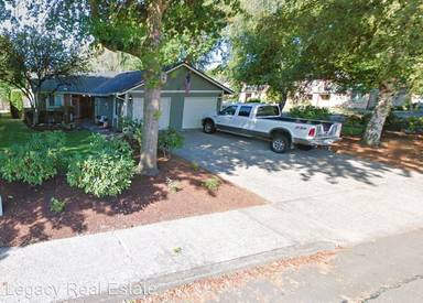 Main picture of 4293 Eve Ct NE