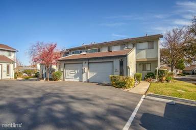 Main picture of 646 Knollwood Dr