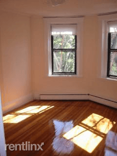 Main picture of 1682 Commonwealth Ave