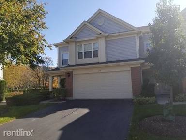 Main picture of 249 Hawk Ct
