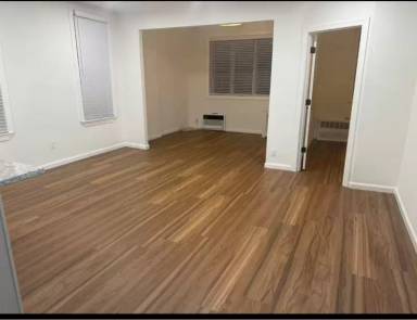 Main picture of 1258 70th St