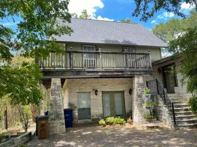 Main picture of 1708 Deerfield Dr