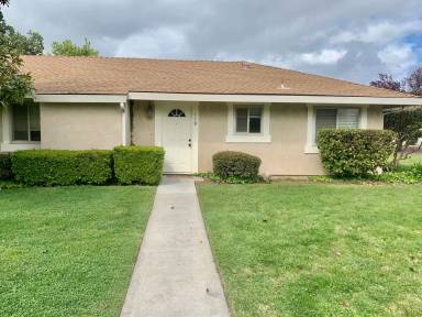 Main picture of 118 Flag Way