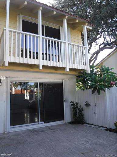 Main picture of 233 Seabreeze Cir