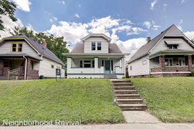 Main picture of 1210 N Kealing Ave