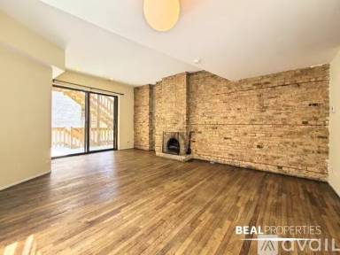 Main picture of 2900 N Broadway St