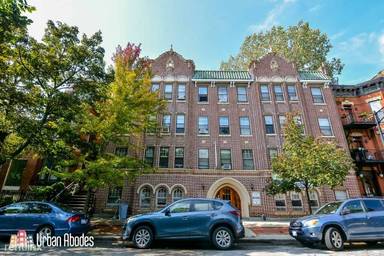 Main picture of 2048 N Cleveland Ave