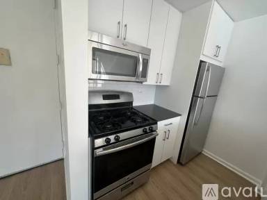 Main picture of 300 East 39th Apartments