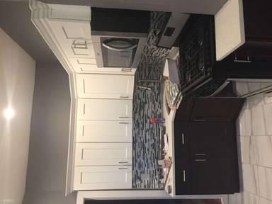 Main picture of 932 E 226th St