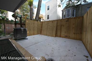 Main picture of 1701 Arlington St