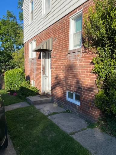 Main picture of 1237 Circle Dr