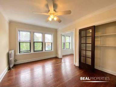 Main picture of 4614 N Paulina St