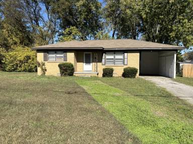 Main picture of 578 Circle Dr