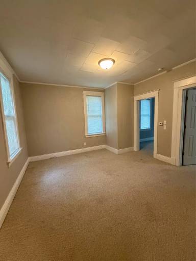 Main picture of 119 W Front St