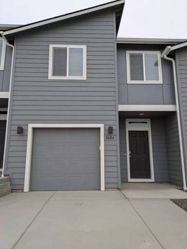 Main picture of 3684 S Roosevelt St