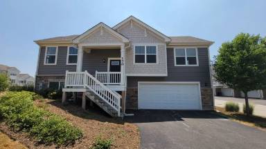 Main picture of 160 Goldenrod Dr