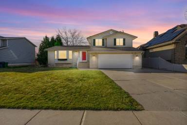 Main picture of 11242 S Farnsworth Ln