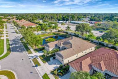 Main picture of 27133 Ipswich Dr