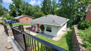 Main picture of 1730 Huber Rd