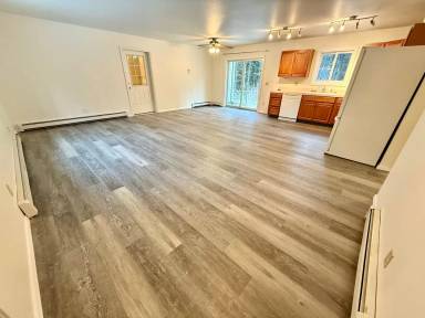 Main picture of 1410 Pembroke Ct