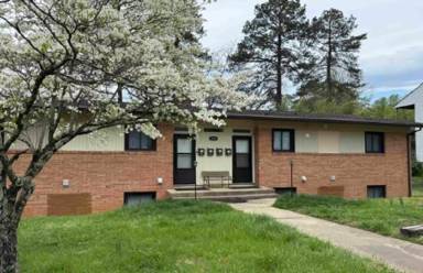 Main picture of 115 Apple Tree Rd